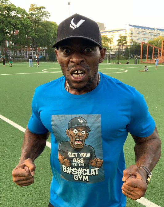 Get Your Ass To The Bom%!clat GYM - T-Shirt 4 - Donker Blauw